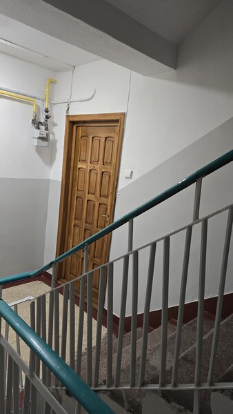 Micro 17 Vis a Vis de Oficiul Postal Nr. 9